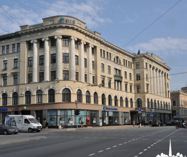 Batiment néoclassic siège de la MTB